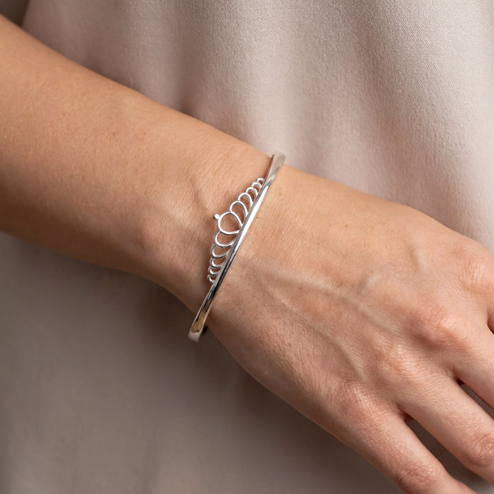 Tiara Crown Bangle — 2