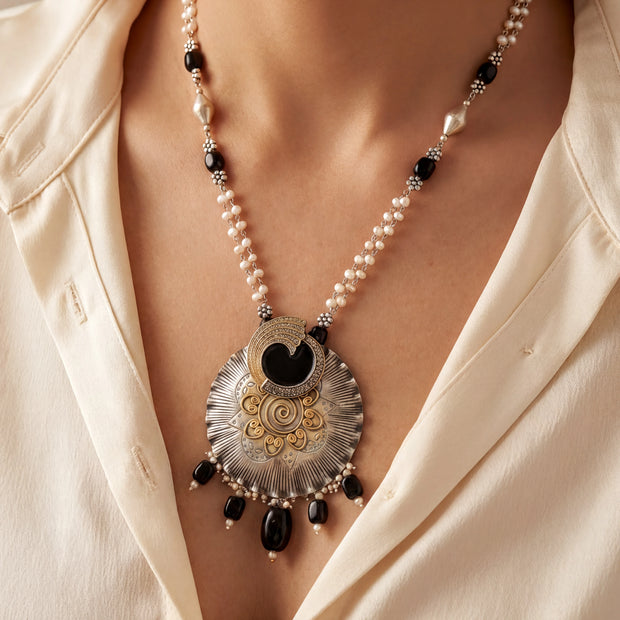 Onyx Pearl Necklace — 2