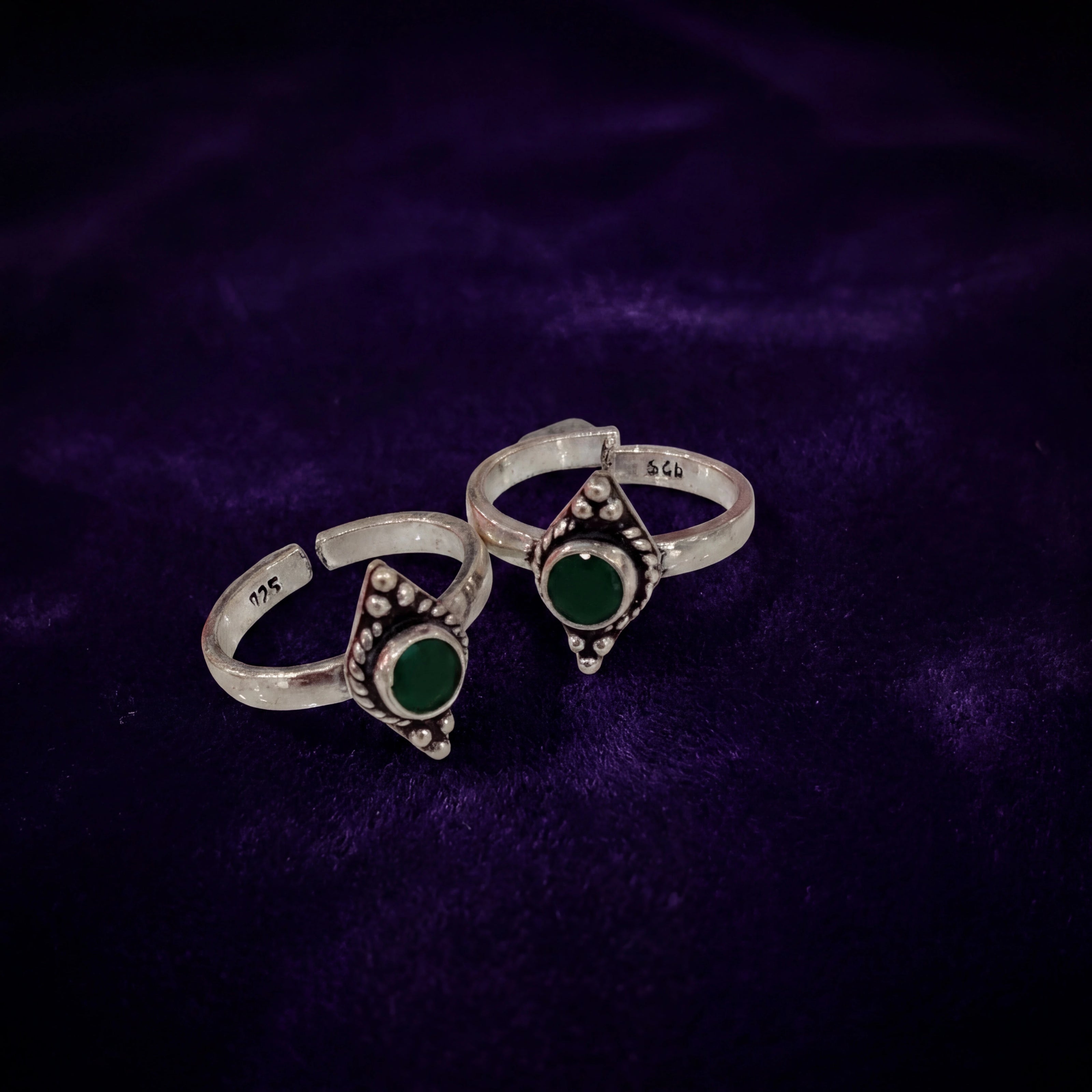 Green Stone Toe Rings — 3